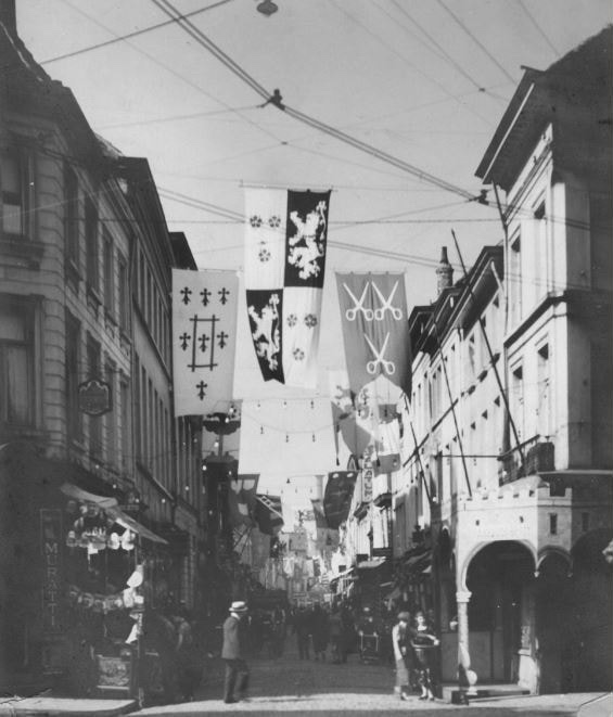 Braderij in de Begijnengracht